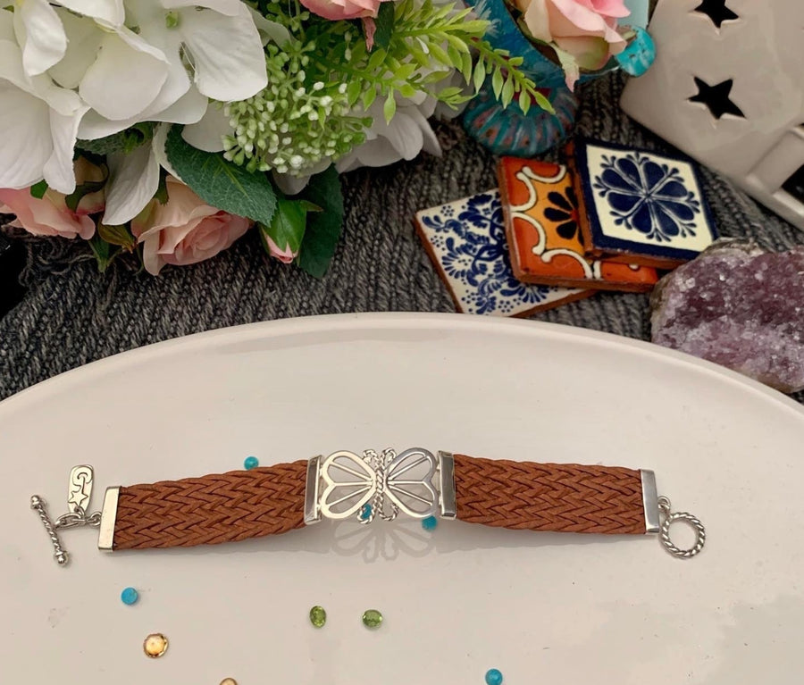 Alba - Butterfly Sterling Silver Flat Braided Leather Bracelet - Arteplata Jewelry Gallery